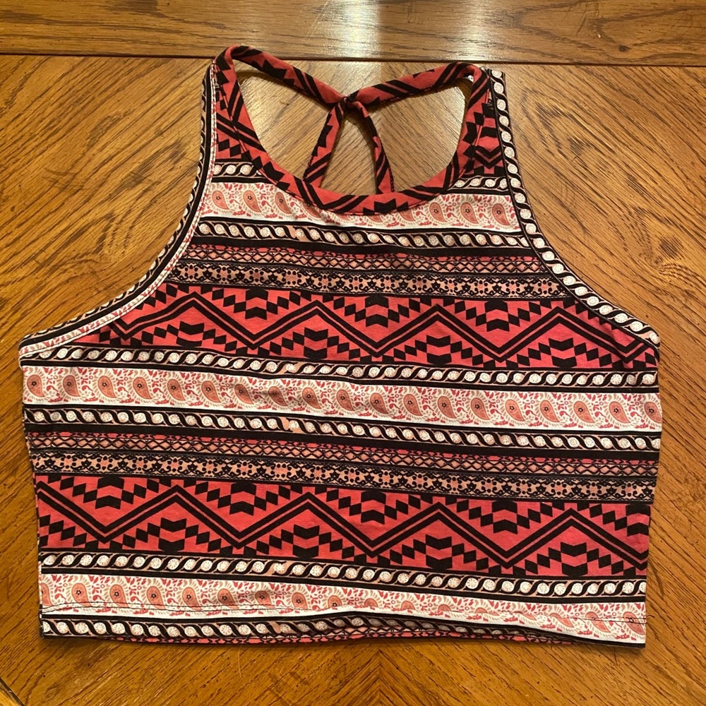 Crop top